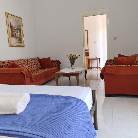 Grand Apartment Néa Khilí Exteriér fotografie