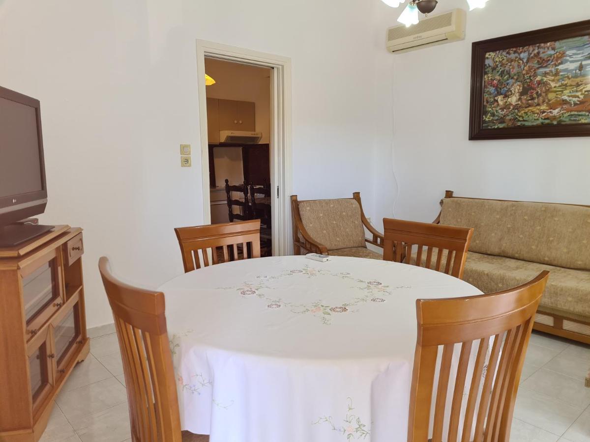 Grand Apartment Néa Khilí Exteriér fotografie